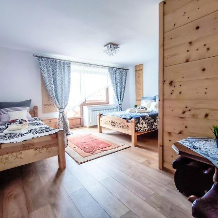 Szostak Apartament Banska Nizna Eksteriør billede
