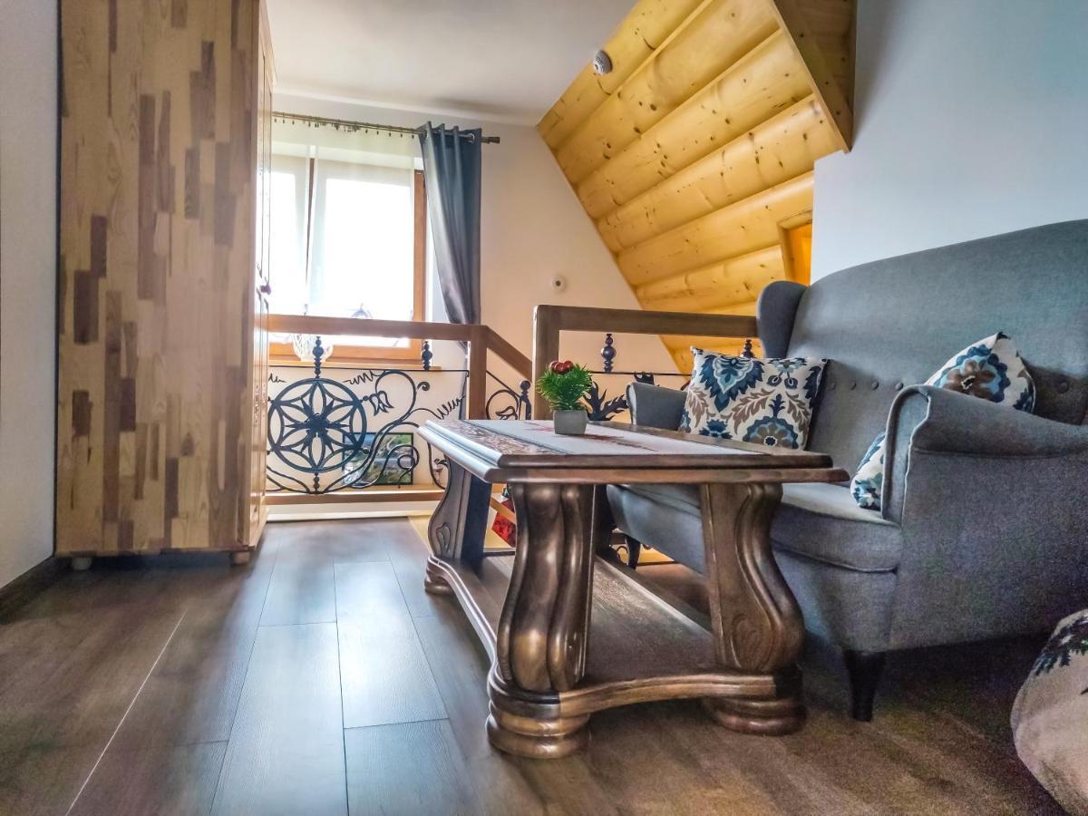 Szostak Apartament Banska Nizna Eksteriør billede