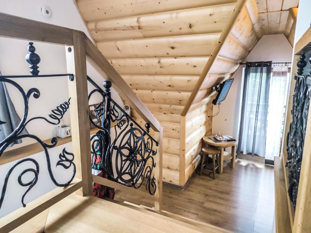 Szostak Apartament Banska Nizna Eksteriør billede